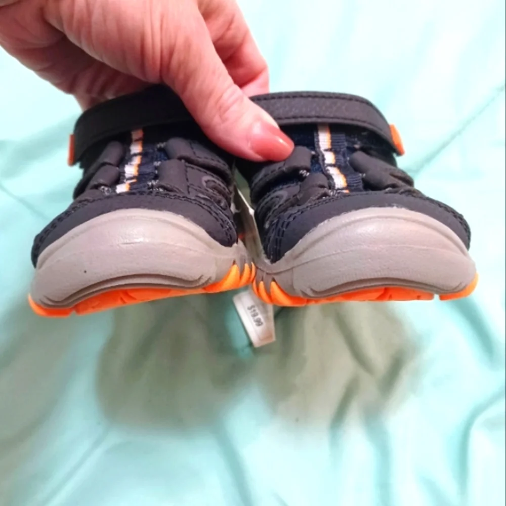 🆕️Cat & Jack Afton shoes
